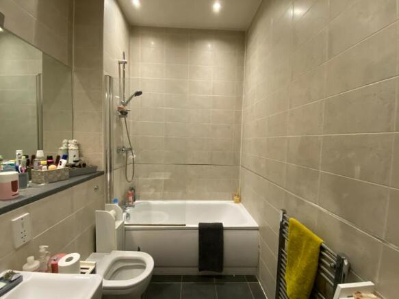 1 bed Flat for sale Image 9