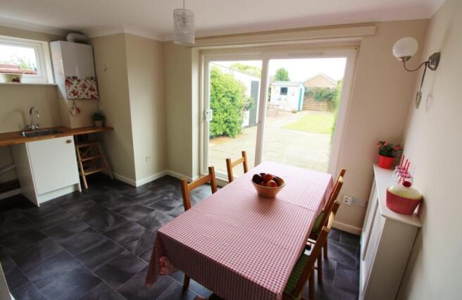 KITCHEN/DINER
