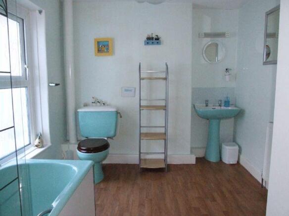 Photo 10