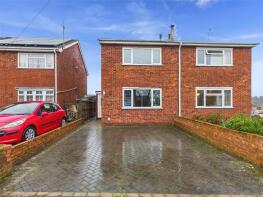 18, Oriel Close, Worcester WR4 9QD