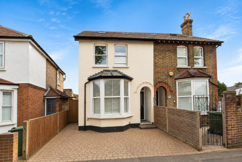 Westmead road, Sutton