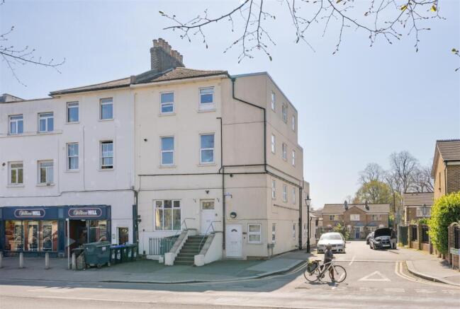 High Street-2.jpg