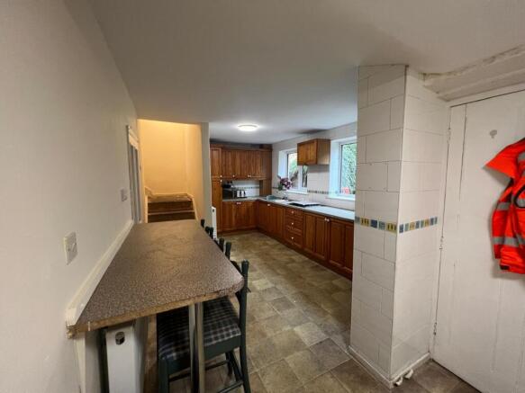4 bed Terraced for sale Image 10
