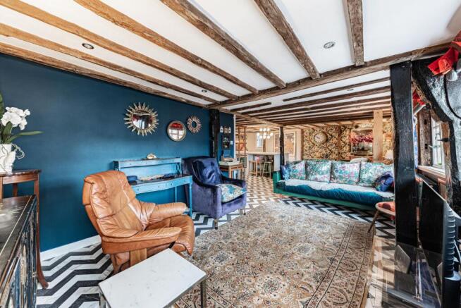 Living Room/Kitchen