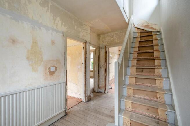 3 bed Semi-Detached for sale Image 5