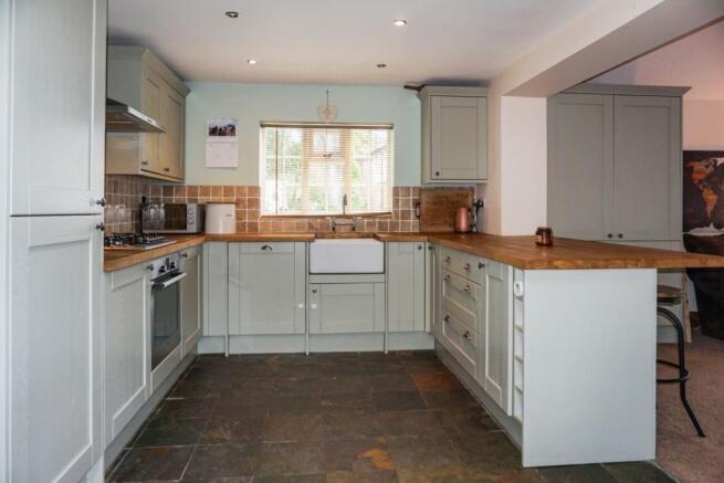 Kitchen/Breakfast