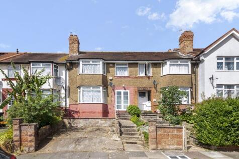 Northwood Gardens, Greenford