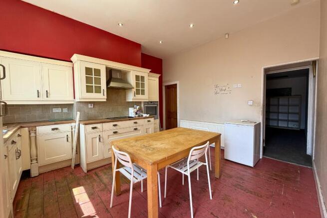 2 bed Terraced for sale Image 4