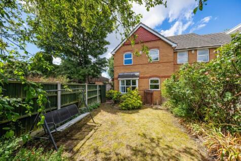Christabel Close, Isleworth