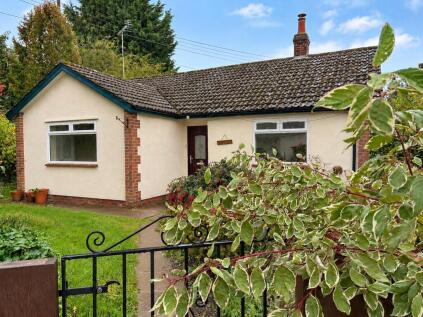 Well presented cottage with development potential, Pensford
