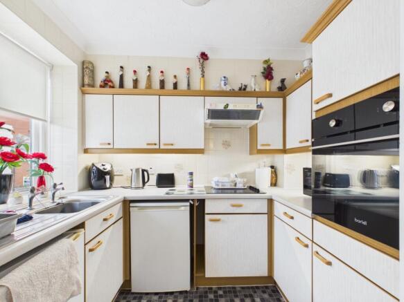 Kitchen (1)