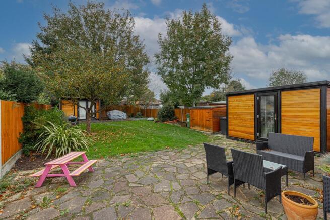 (Rightmove) 22.jpg
