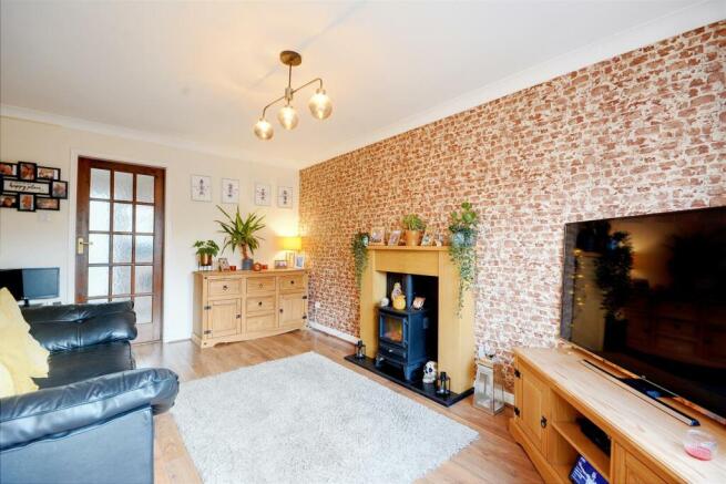 Lounge/Sitting Room