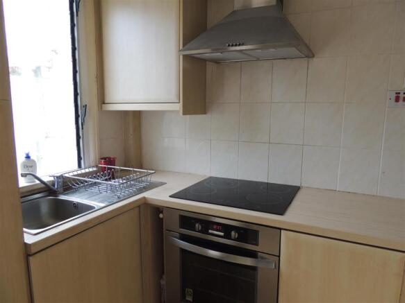Kitchen: