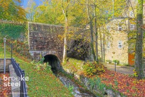 Aldenbrook, Helmshore