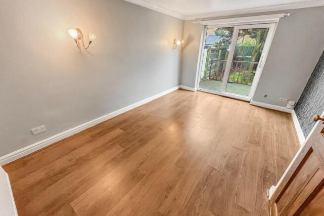 3 bed Terraced for sale Image 6