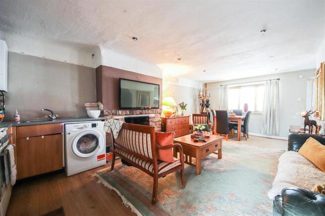 Living Room / Dining Room