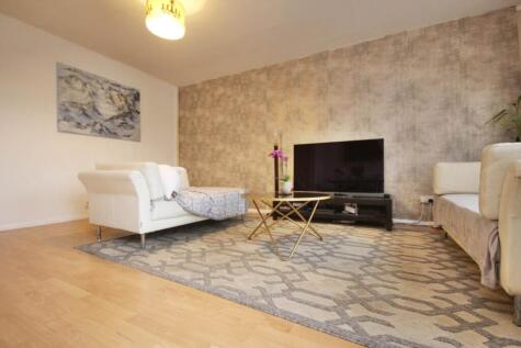Lockton Close, Manchester