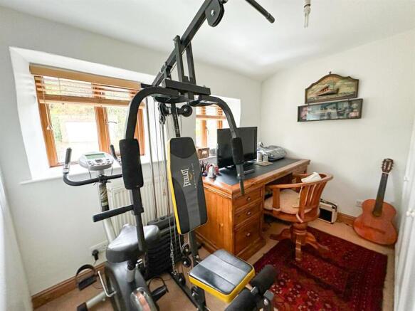 3 bed Cottage for sale Image 10