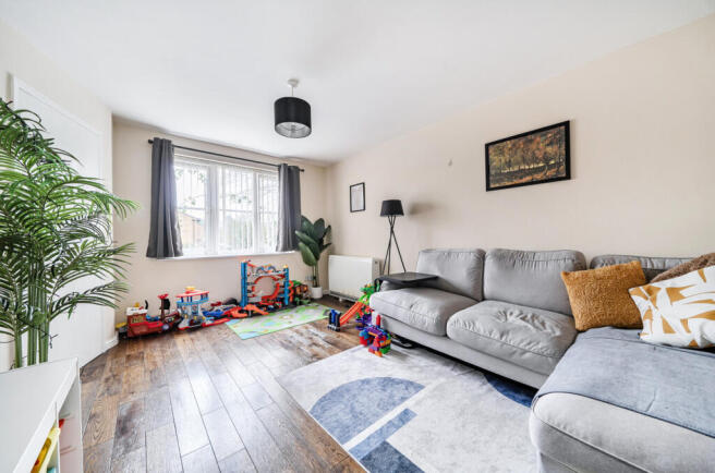 1409586-4-6985d9f...