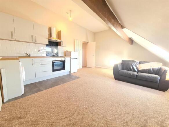 1 bed Apartment to rent Image 7
