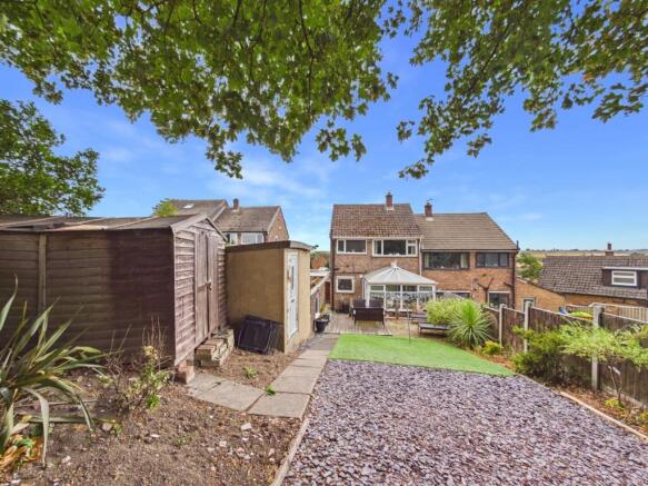 3 bed Semi-Detached for sale Image 4