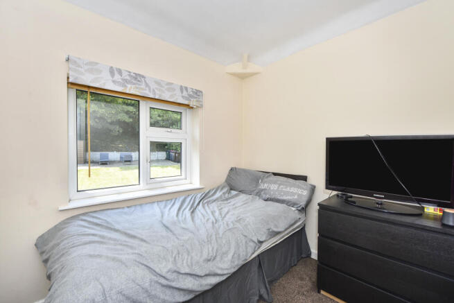 3 bed Semi-Detached for sale Image 12