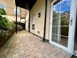 Flat 15, Mulberry House, Canon Woods Close, Sherborne DT9 6FH