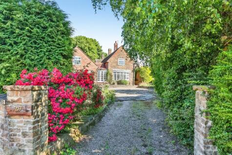 Trough Lane, Watnall, NOTTINGHAM