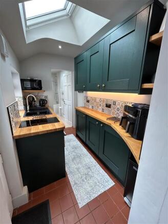 Kitchen.jpg
