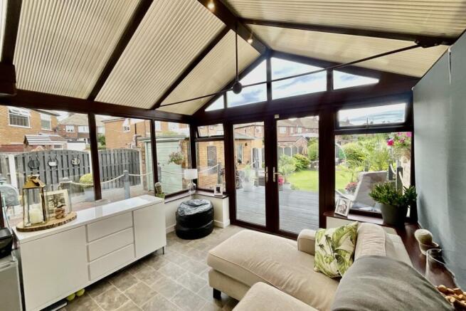 3 bed Semi-Detached for sale Image 10
