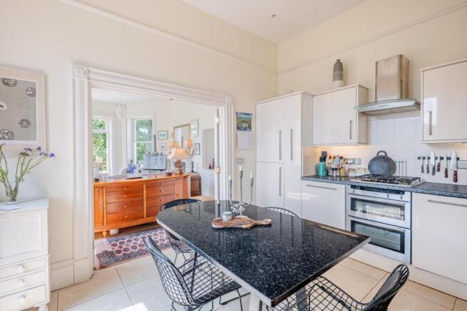 Flat 4 Northfields House_Revisit-17.jpg