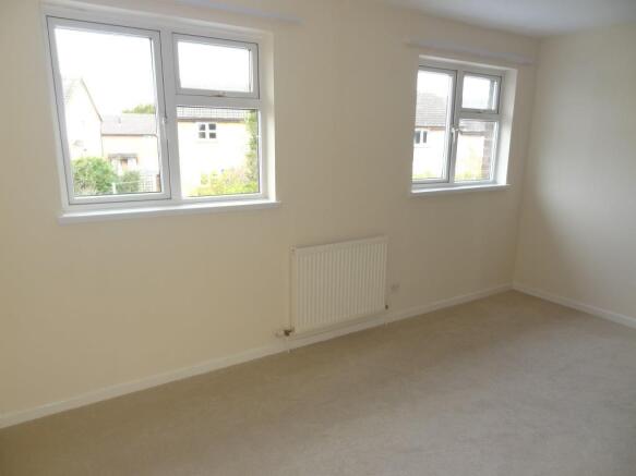 Ladycroft Close 006.