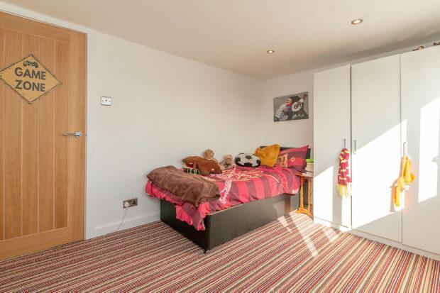 Bedroom 5 Aspect 2