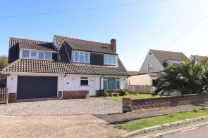 12, Magdala Road, Hayling Island PO11 0BH