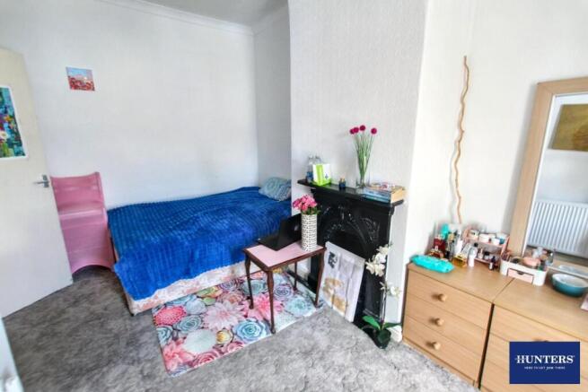 2 bed Terraced to rent Image 7