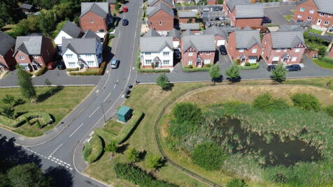 Little Lowes Meadow, Lowton, Wigan, WA3 2XB