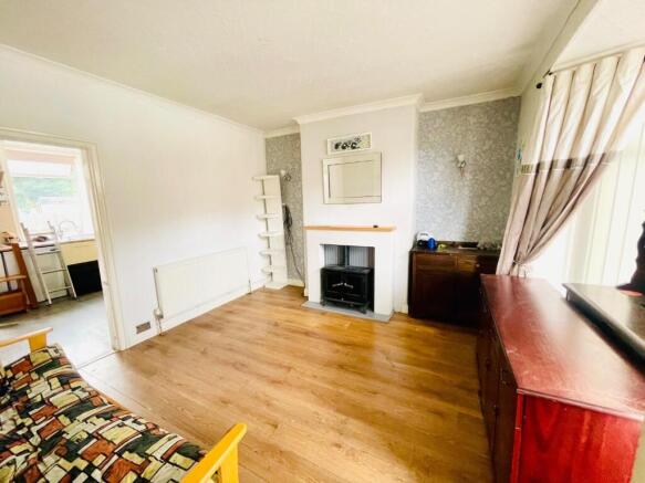 3 bed Terraced for sale Image 8
