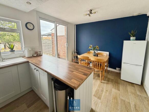 Kitchen/ Diner