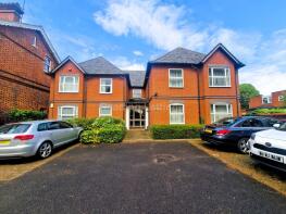 Flat 5, 10 Fawley Mews, Coley Avenue, Reading RG1 6LQ