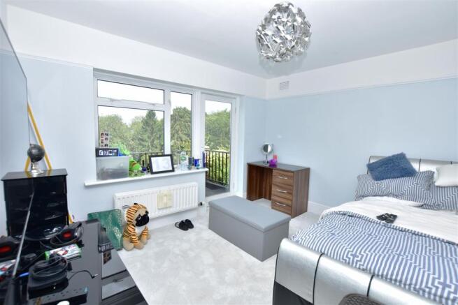 Bedroom 2.jpg