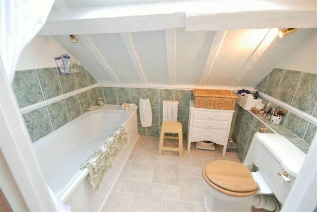 Photo 11