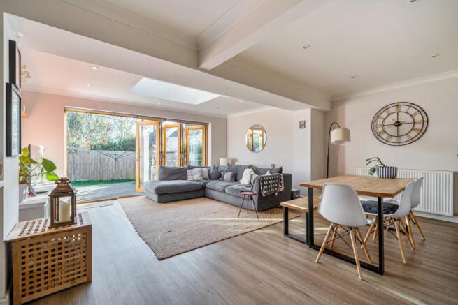 1383373-11-692592f788b8c