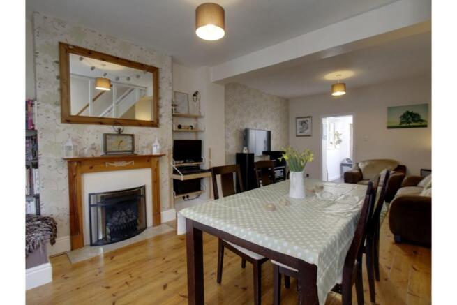 Lounge/dining Room
