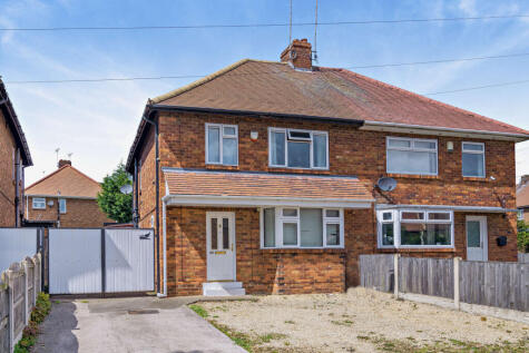 Shaftsbury Avenue, Woodlands, DN6 7TJ