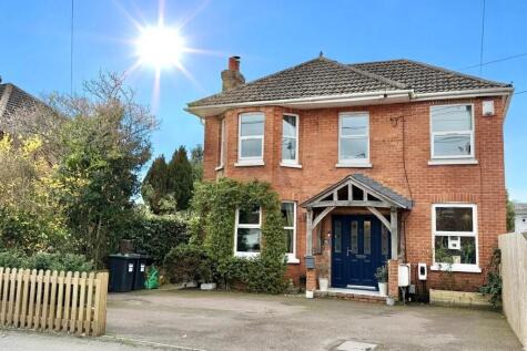 Parsonage Barn Lane, Ringwood, BH24 1PZ