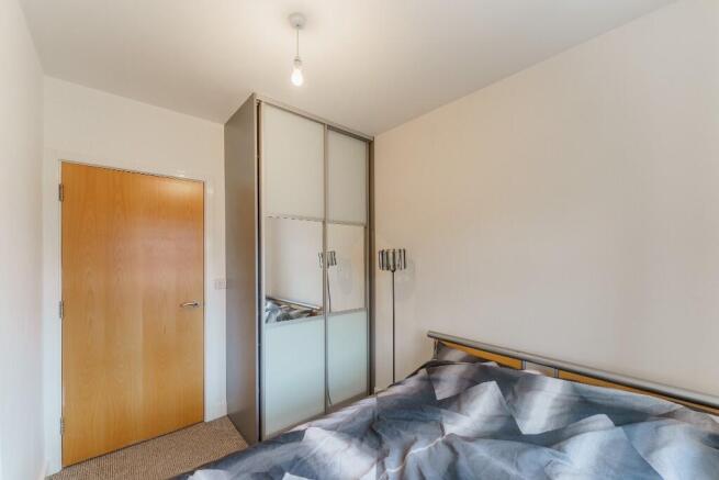 2 bed Apartment for sale Image 12