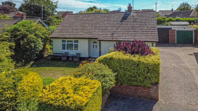 2/3 Bedroom Detached Bungalow for Sale