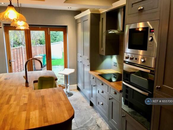 Kitchen With Dishwasher And Washer