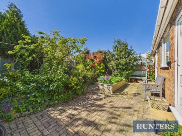 2 bed Semi-Detached Bungalow for sale Image 11